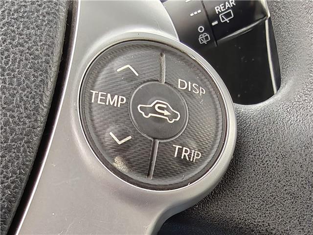 2016 Toyota Prius C Base in Ottawa - Image 18 of 22
