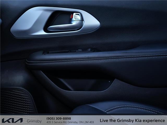 2024 Chrysler Pacifica Touring-L | PANO ROOF | LOW KM | LEATHER | CAR PLA (Stk: U3199) in Grimsby - Image 11 of 18