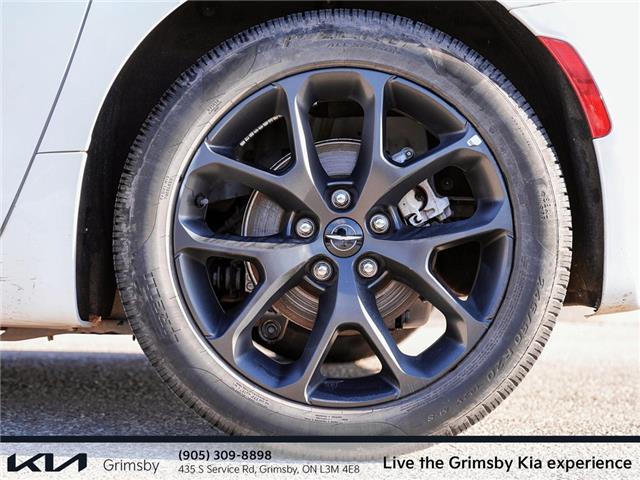 2024 Chrysler Pacifica Touring-L | LEATHER | PANO ROOF | LOW KM | CAR PLA (Stk: U3198) in Grimsby - Image 6 of 18