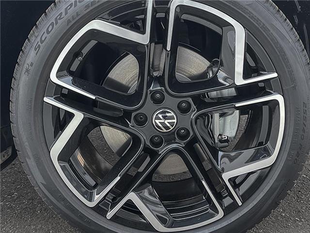 2026 Volkswagen Tiguan Highline Turbo R-Line (Stk: CVW1158) in Cambridge - Image 7 of 22