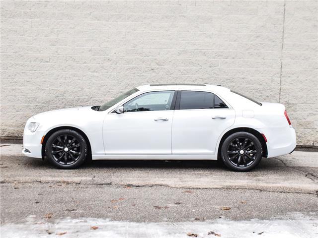 2017 Chrysler 300 C Platinum (Stk: P9669) in Toronto - Image 4 of 29