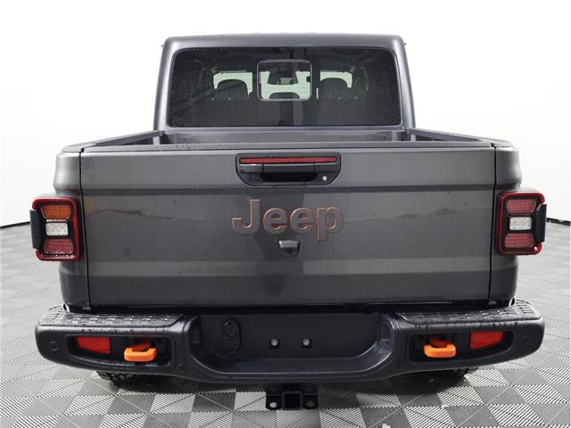 2026 Jeep Gladiator Mojave (Stk: 26J032) in Calgary - Image 7 of 17