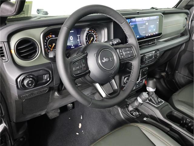 2026 Jeep Gladiator Mojave (Stk: 26J032) in Calgary - Image 13 of 17