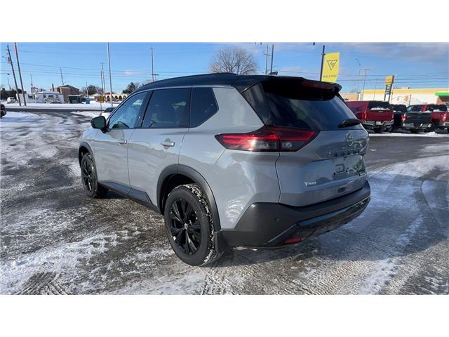 2023 Nissan Rogue SV Midnight Edition (Stk: 25640) in Sudbury - Image 2 of 25