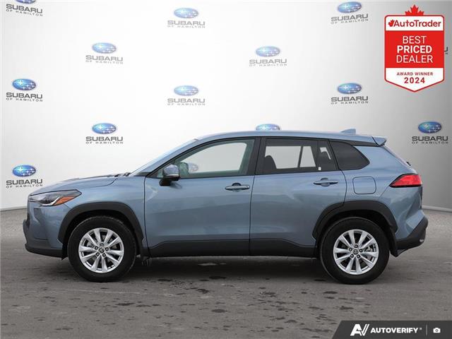 2024 Toyota Corolla Cross LE (Stk: U3247) in Hamilton - Image 2 of 30