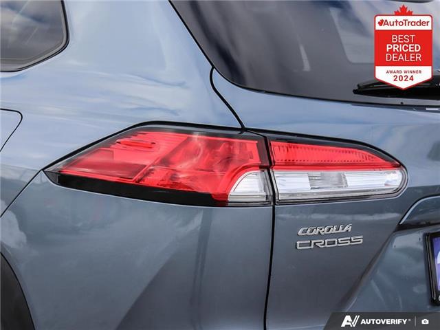 2024 Toyota Corolla Cross LE (Stk: U3247) in Hamilton - Image 15 of 30