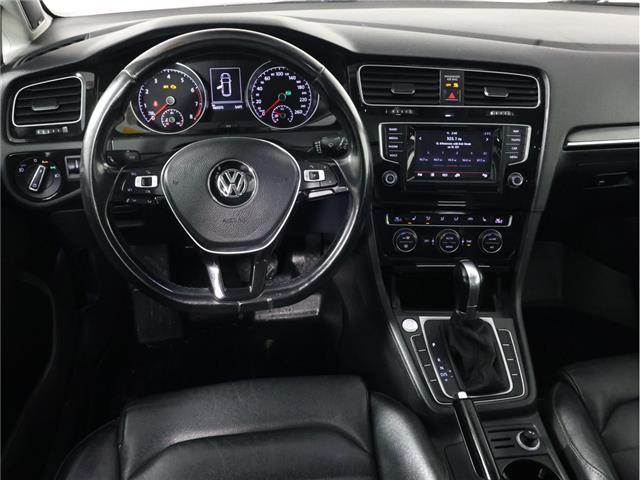 2015 Volkswagen Golf Sportwagon Highline (Stk: A20491) in Calgary - Image 13 of 21