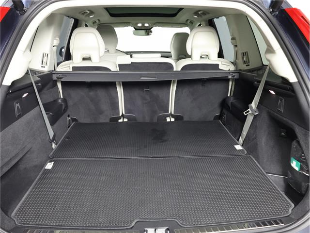 2025 Volvo XC90  (Stk: 25J252A) in Calgary - Image 11 of 23