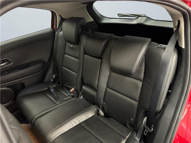 2020 Honda HR-V Touring (Stk: 300165) in Lethbridge - Image 13 of 15