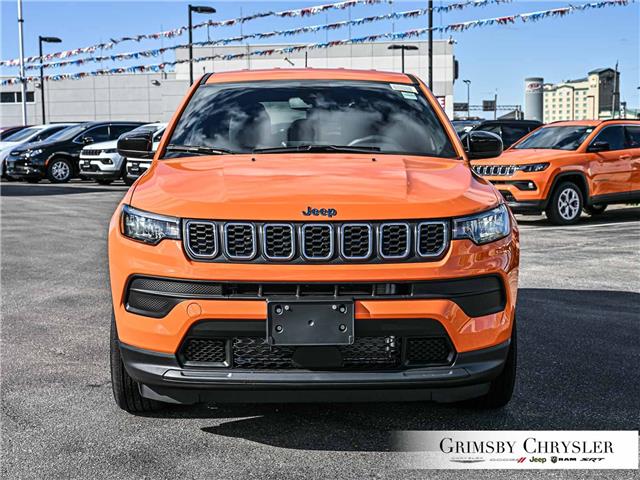 2026 Jeep Compass Sport (Stk: N26023) in Grimsby - Image 3 of 32