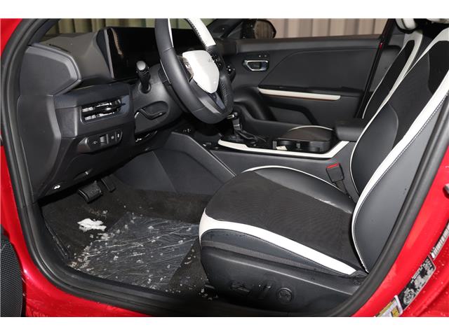 2025 Kia K4 GT-Line Turbo Limited (Stk: 26786) in Edmonton - Image 11 of 27 2025 Kia K4 GT-Line Turbo Limited (Stk: 26786) in Edmonton - Image 11 of 27