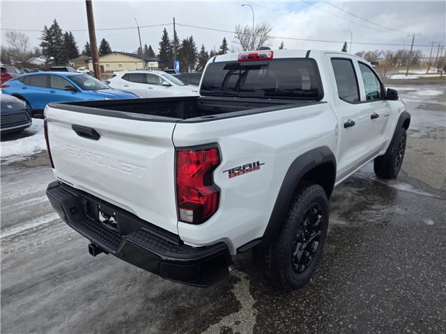 2026 Chevrolet Colorado Trail Boss (Stk: 26CL4865) in Pincher Creek - Image 2 of 10