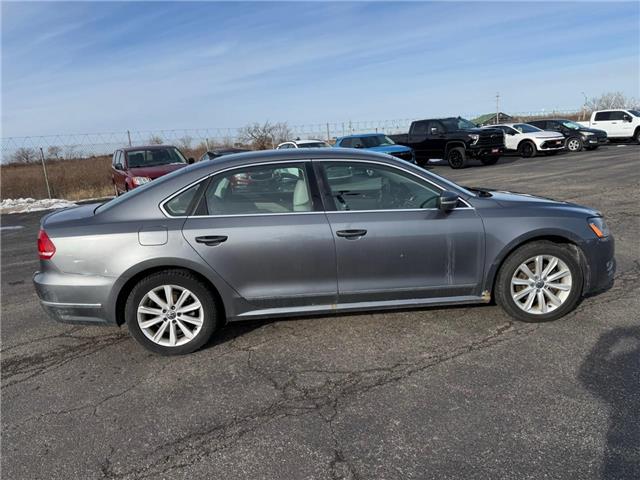 2013 Volkswagen Passat 2.0 TDI Highline (Stk: LCEQ00590D) in Tilbury - Image 5 of 7