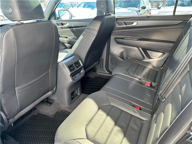 2025 Volkswagen Atlas Cross Sport 2.0 TSI Highline (Stk: V5321) in Kingston - Image 19 of 27