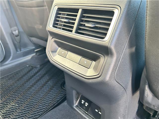 2025 Volkswagen Atlas Cross Sport 2.0 TSI Highline (Stk: V5321) in Kingston - Image 20 of 27