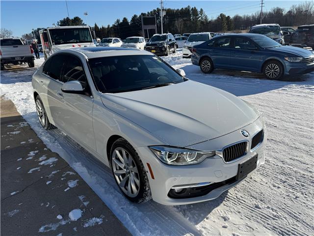 2017 BMW 330i xDrive (Stk: 24702) in Pembroke - Image 6 of 9