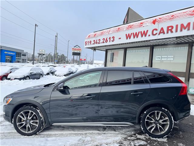 2018 Volvo V60 Cross Country T5 Premier (Stk: 2511620) in Waterloo - Image 2 of 21 2018 Volvo V60 Cross Country T5 Premier (Stk: 2511620) in Waterloo - Image 2 of 21