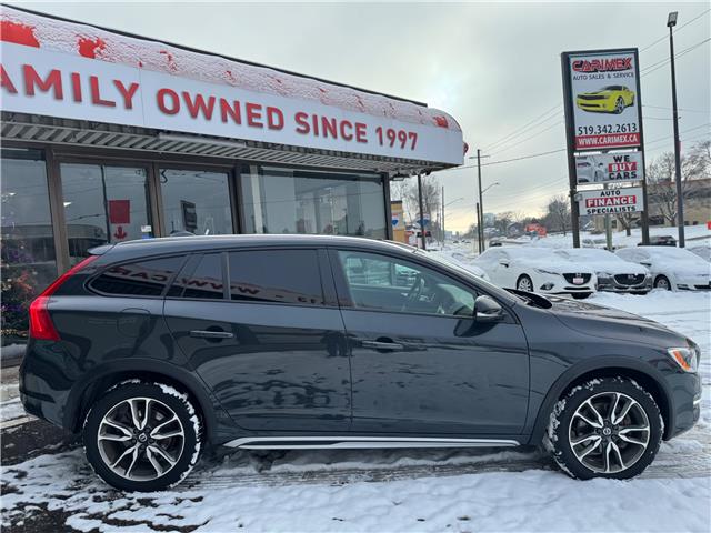 2018 Volvo V60 Cross Country T5 Premier (Stk: 2511620) in Waterloo - Image 6 of 21 2018 Volvo V60 Cross Country T5 Premier (Stk: 2511620) in Waterloo - Image 6 of 21