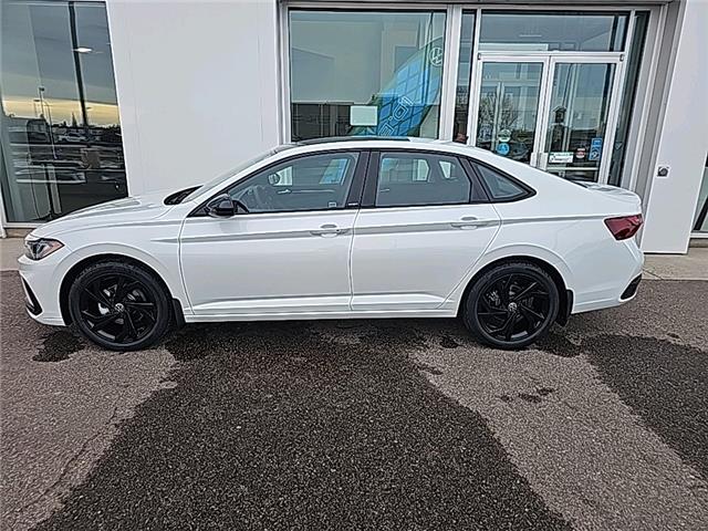 2026 Volkswagen Jetta Comfortline (Stk: 26337) in Lethbridge - Image 2 of 24