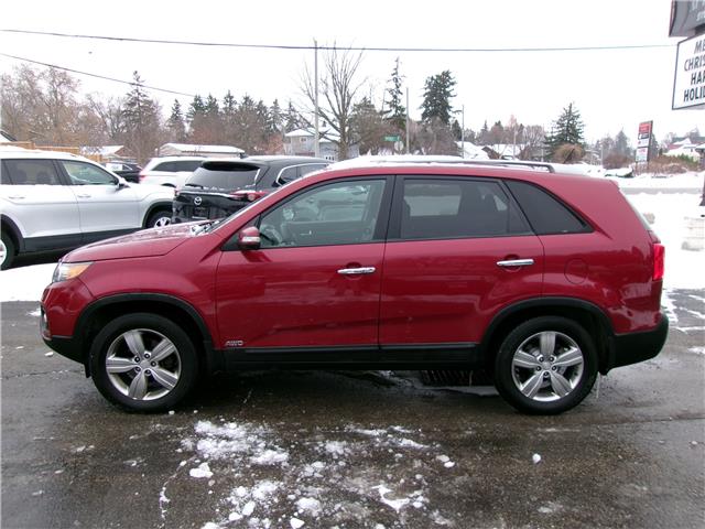 2013 Kia Sorento EX V6 in Kitchener - Image 3 of 23