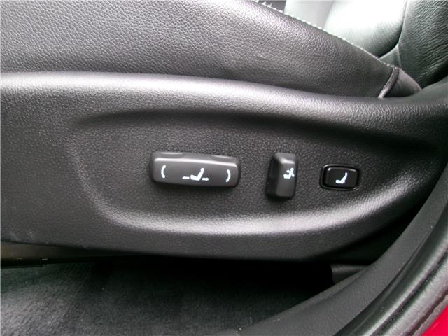 2013 Kia Sorento EX V6 in Kitchener - Image 11 of 23