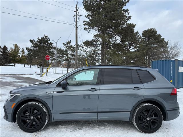 2023 Volkswagen Tiguan Comfortline R-Line Black (Stk: 16093) in Newmarket - Image 15 of 50