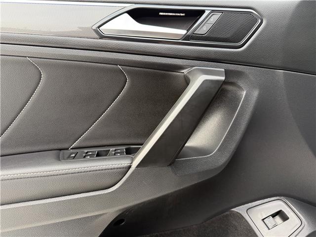 2023 Volkswagen Tiguan Comfortline R-Line Black (Stk: 16093) in Newmarket - Image 6 of 50