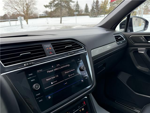 2023 Volkswagen Tiguan Comfortline R-Line Black (Stk: 16093) in Newmarket - Image 28 of 50
