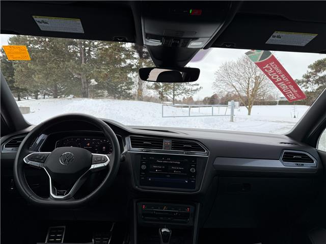 2023 Volkswagen Tiguan Comfortline R-Line Black (Stk: 16093) in Newmarket - Image 31 of 50