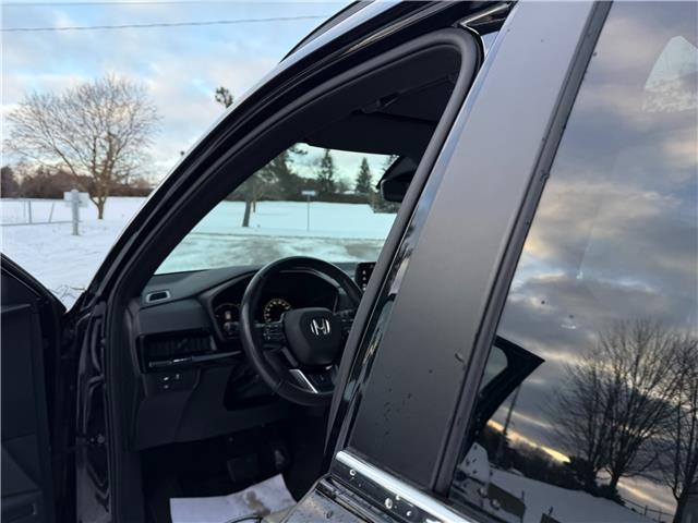 2024 Honda CR-V Hybrid Touring (Stk: 16083) in Newmarket - Image 3 of 50 2024 Honda CR-V Hybrid Touring (Stk: 16083) in Newmarket - Image 3 of 50
