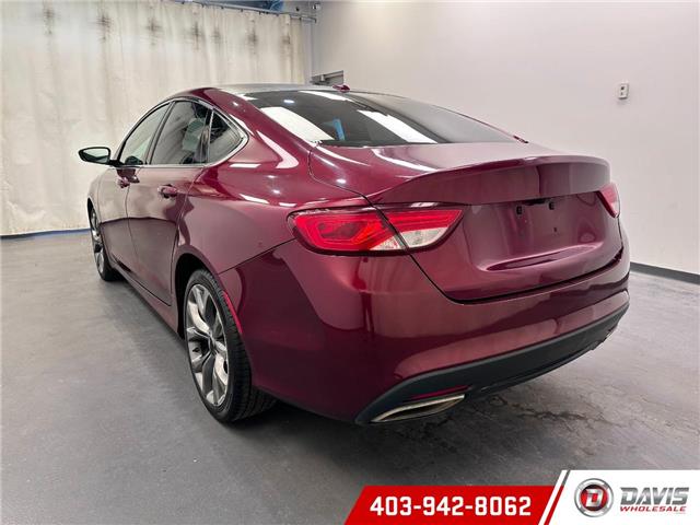 2015 Chrysler 200 Limited (Stk: 20762) in Lethbridge - Image 6 of 18