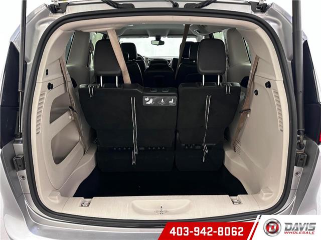 2017 Chrysler Pacifica Touring-L (Stk: 15111) in Lethbridge - Image 10 of 23