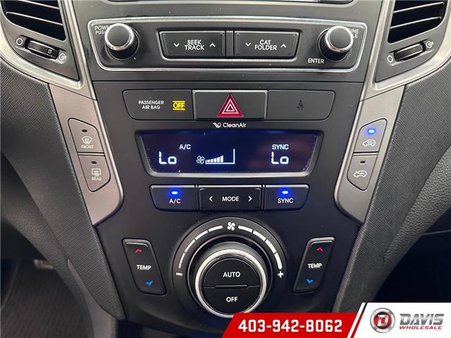 2017 Hyundai Santa Fe Sport 2.4 Premium (Stk: 20300) in Lethbridge - Image 16 of 20