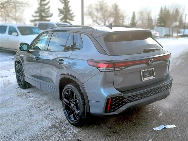 2026 Volkswagen Tiguan Comfortline R-Line Black Edition (Stk: 260100) in Regina - Image 11 of 38