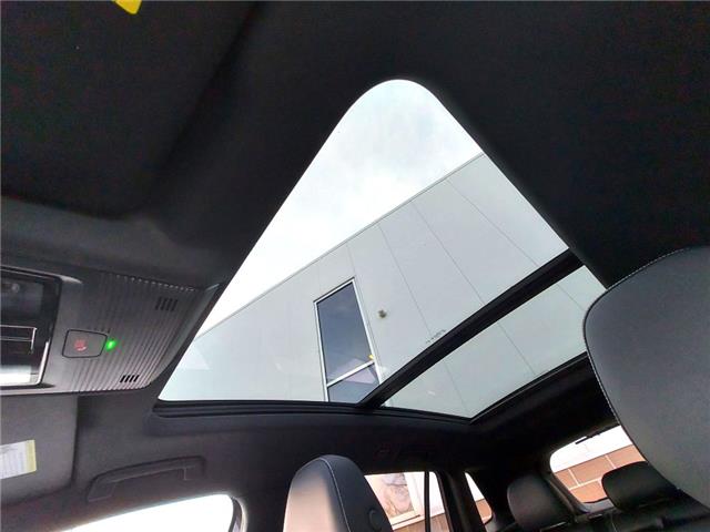 2026 Volkswagen Tiguan Comfortline R-Line Black Edition (Stk: 260100) in Regina - Image 37 of 38