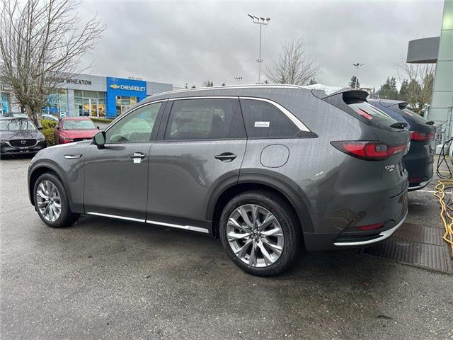 2025 Mazda CX-90 MHEV GT (Stk: 261007) in Surrey - Image 2 of 5