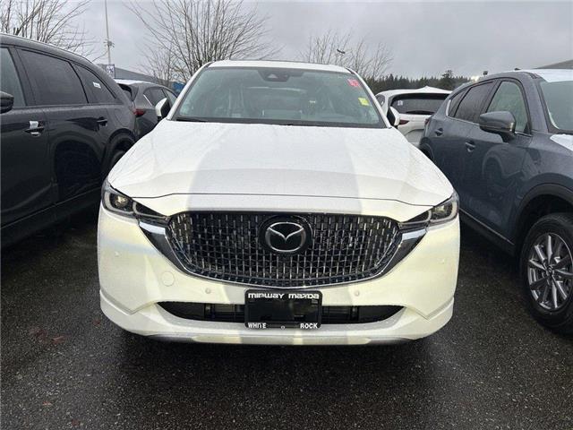 2025 Mazda CX-5 Signature (Stk: 784154) in Surrey - Image 5 of 5