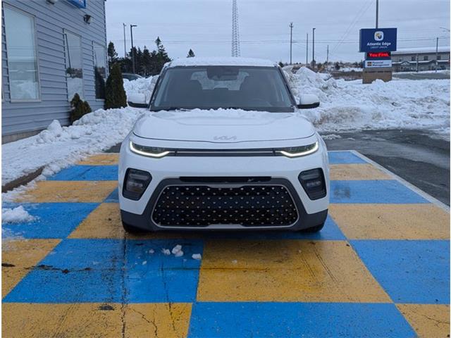 2022 Kia Soul EX (Stk: A25186) in Mount Pearl - Image 2 of 20