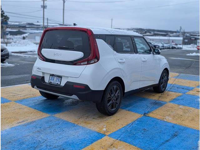 2022 Kia Soul EX (Stk: A25186) in Mount Pearl - Image 4 of 20