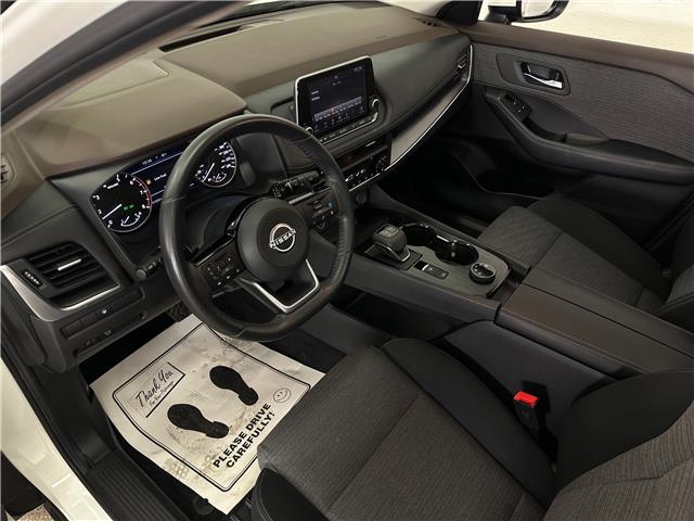 2023 Nissan Rogue SV Moonroof (Stk: 43253J) in Belleville - Image 13 of 26