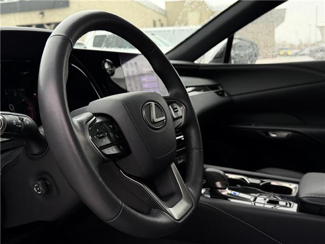 2024 Lexus RX 350 Base (Stk: 260204A) in Calgary - Image 5 of 19