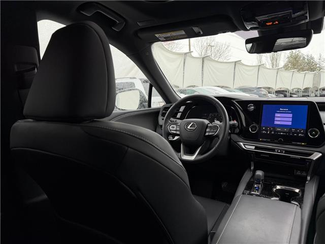 2024 Lexus RX 350 Base (Stk: 260204A) in Calgary - Image 17 of 19