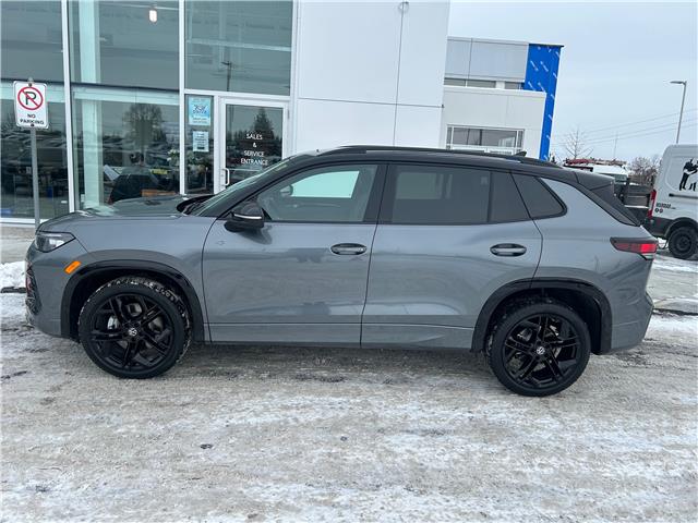 2026 Volkswagen Tiguan Comfortline R-Line Black Edition (Stk: 13186) in Peterborough - Image 2 of 22