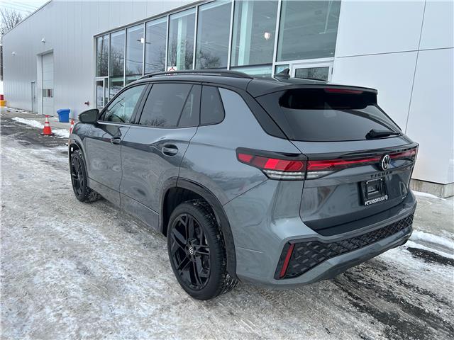2026 Volkswagen Tiguan Comfortline R-Line Black Edition (Stk: 13186) in Peterborough - Image 3 of 22