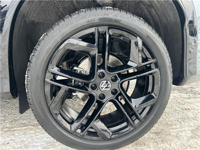 2026 Volkswagen Tiguan Comfortline R-Line Black Edition (Stk: 13186) in Peterborough - Image 6 of 22