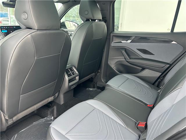 2026 Volkswagen Tiguan Comfortline R-Line Black Edition (Stk: 13186) in Peterborough - Image 19 of 22