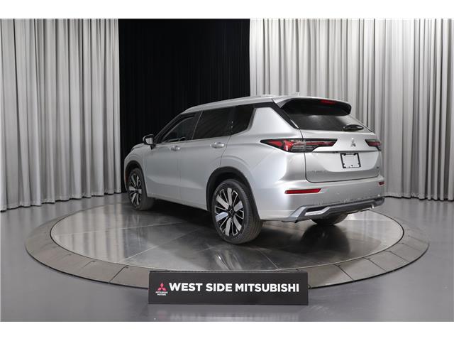 2026 Mitsubishi Outlander GT (Stk: T26107) in Edmonton - Image 4 of 34 2026 Mitsubishi Outlander GT (Stk: T26107) in Edmonton - Image 4 of 34