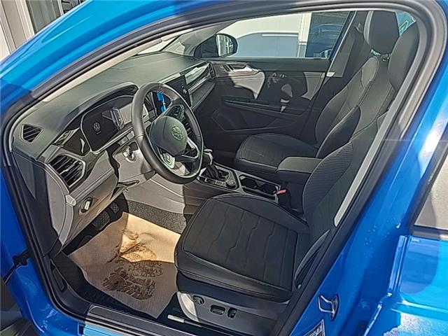 2026 Volkswagen Taos Comfortline Black Edition (Stk: 26259) in Lethbridge - Image 10 of 26