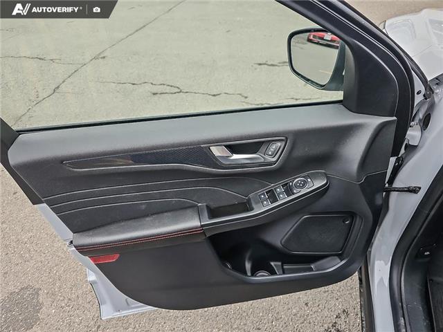 2026 Ford Escape ST-Line Select (Stk: DT044) in Kamloops - Image 18 of 35