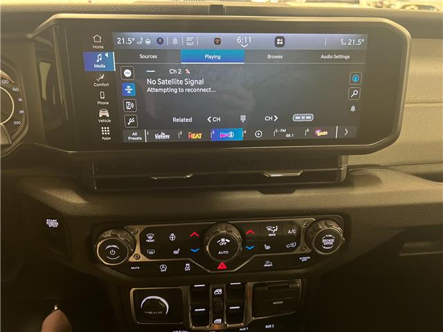 2026 Jeep Gladiator Sport S (Stk: L163989) in Courtenay - Image 15 of 17